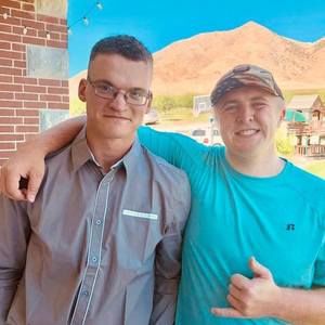 Meet your Posher, Riley